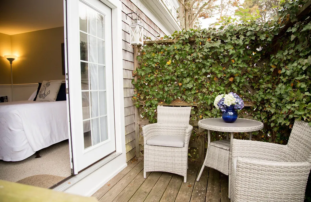 Allen Harbor Rentals-1