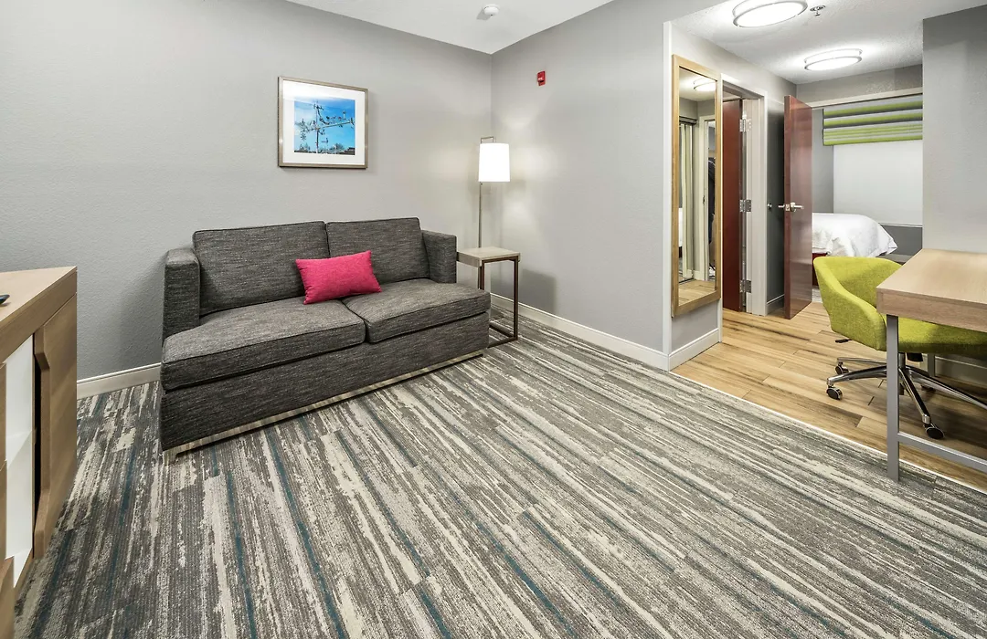 Hampton Inn Wilson Downtown-1