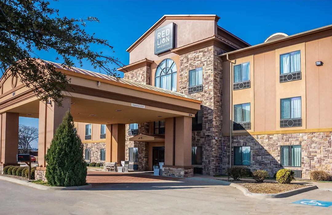 Red Lion Inn & Suites Mineral Wells-1