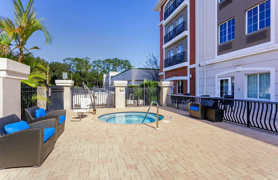 Holiday Inn Express Tampa North Telecom Park By Ihg-1