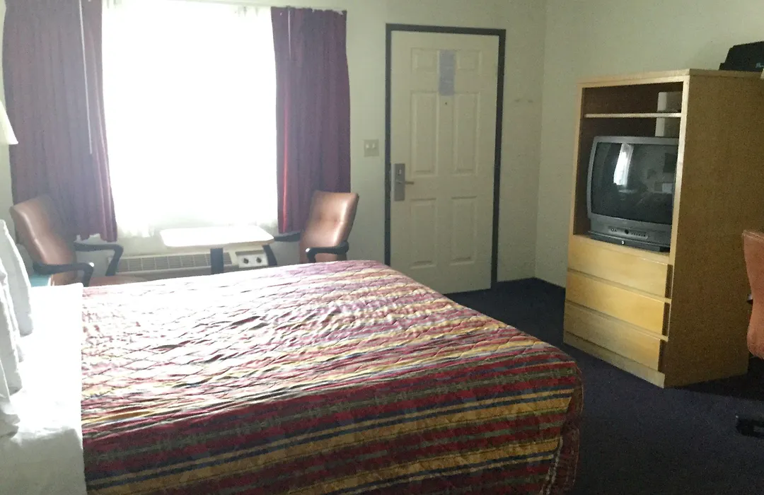 Rodeway Inn Beaumont-1