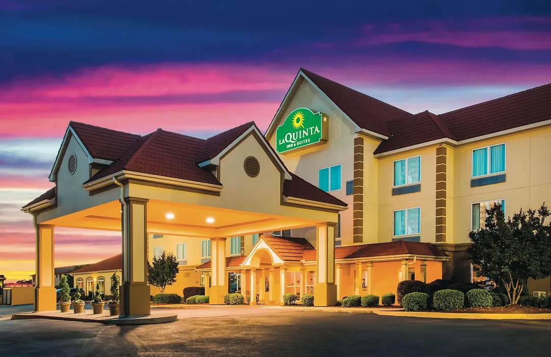 La Quinta By Wyndham Russellville-1