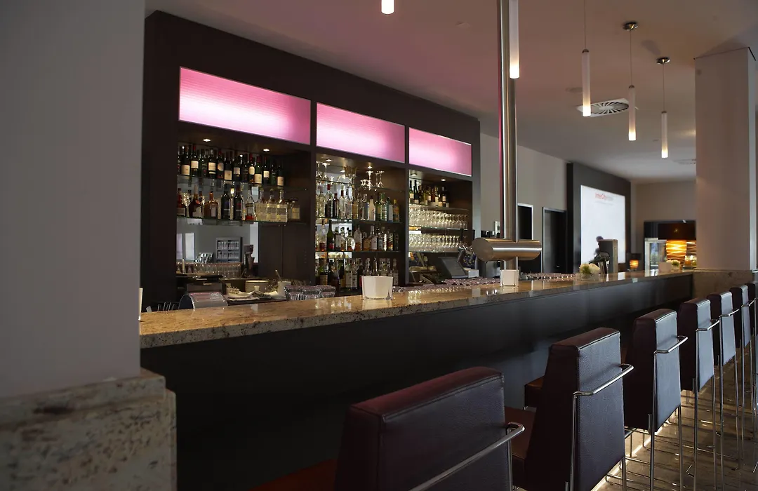 Intercityhotel Hannover-1