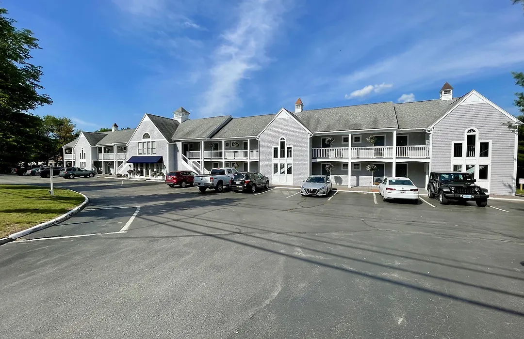 North Conway Mountain Inn-1