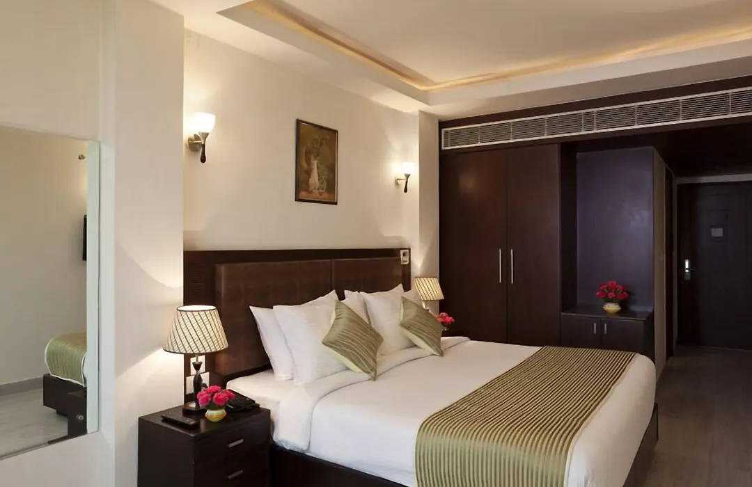 Hotel Saptagiri-1