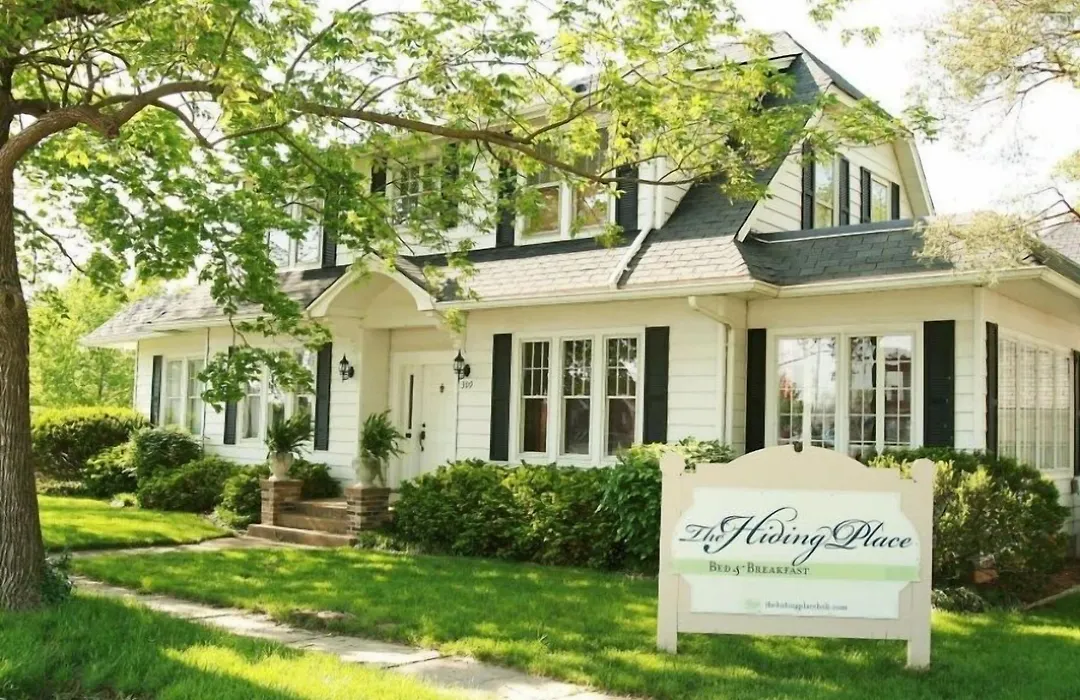 The Hiding Place Bed And Breakfast-1