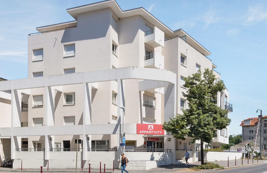 Appart’City Thonon les Bains-1