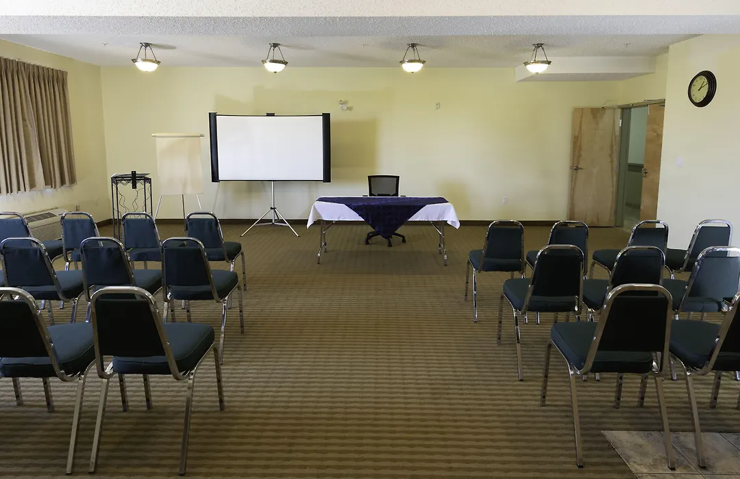 Days Inn By Wyndham Bonnyville-1