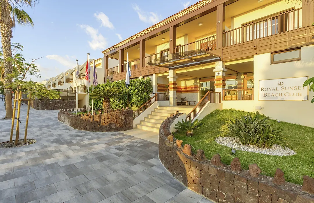 Royal Sunset Beach Club-1