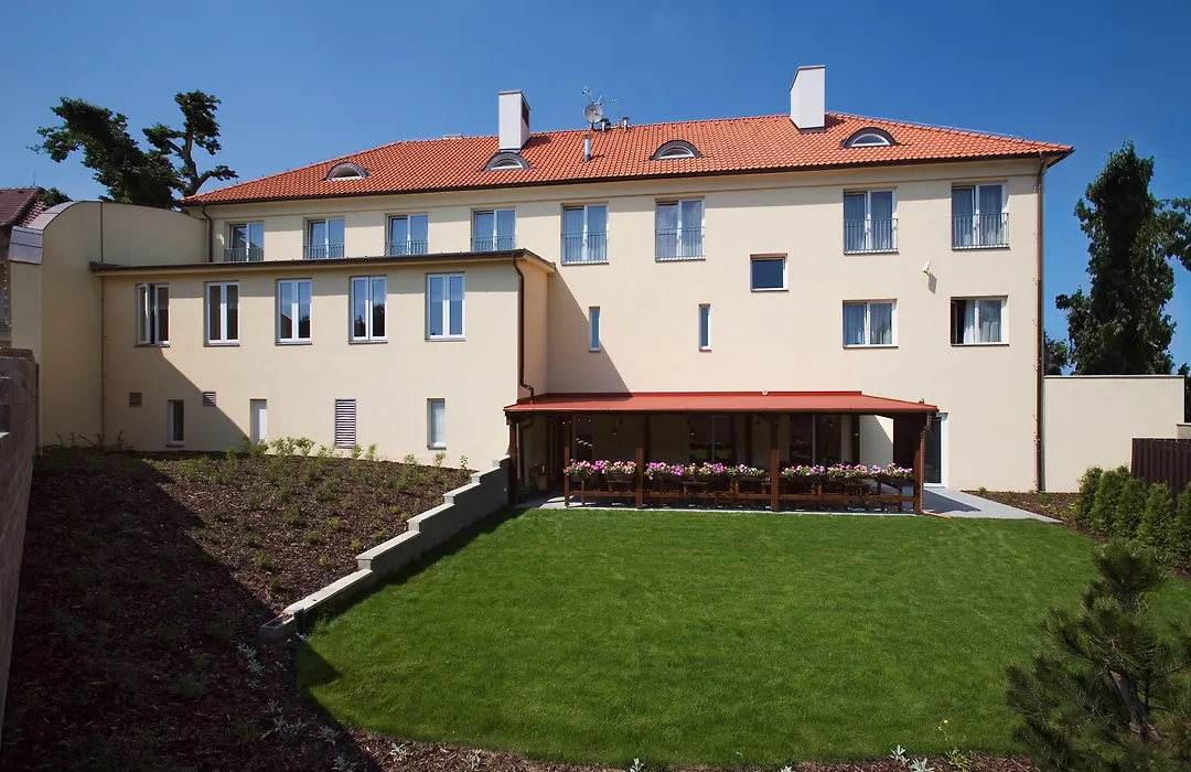 Dolce Villa-1