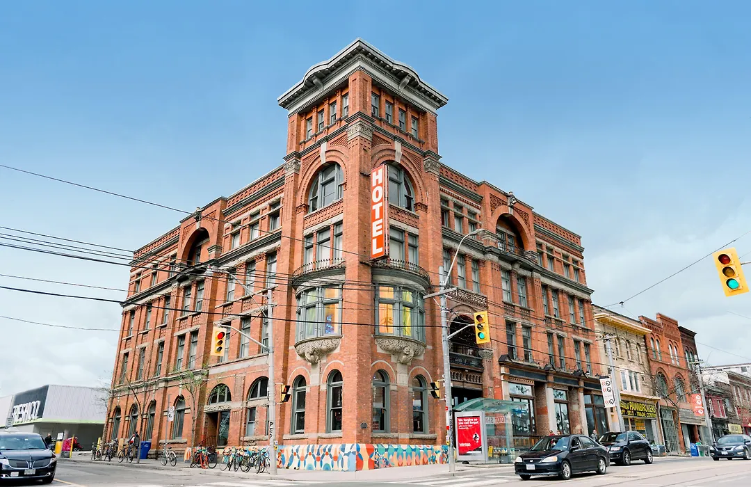 Gladstone House-1