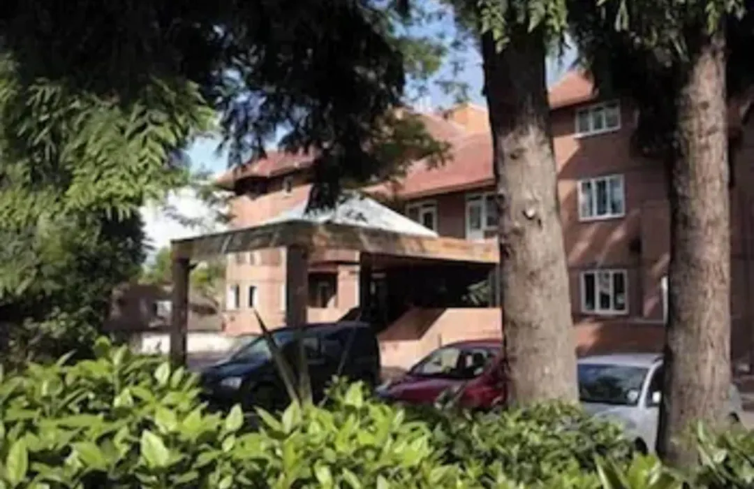 Parkside International Hotel-1