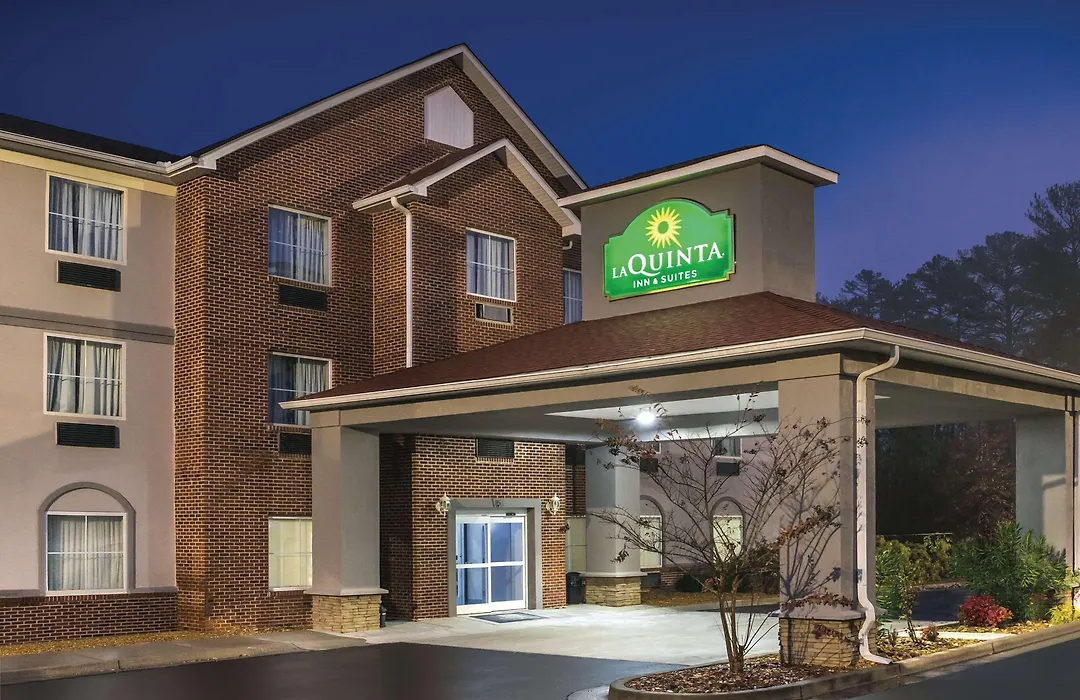 La Quinta By Wyndham Rome-1