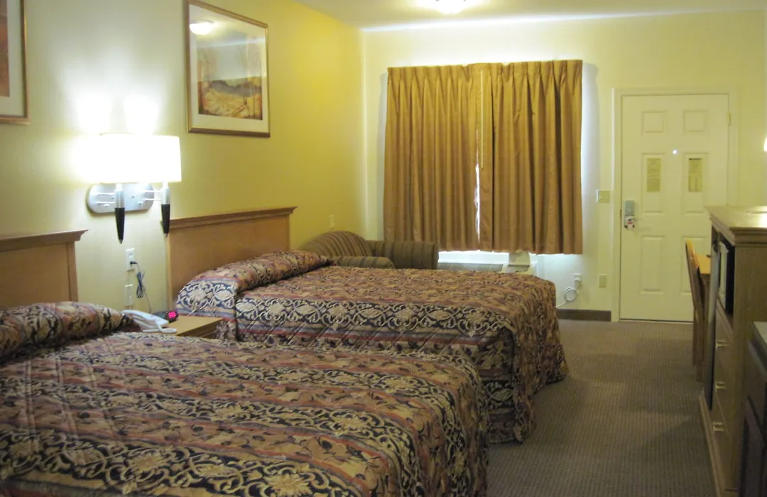 Texas Inn - Welasco/Mercedes-1