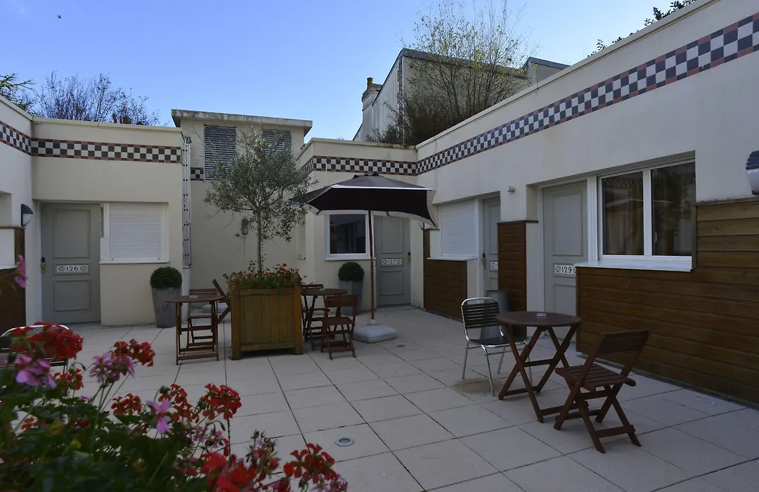 Almoria Hôtel&SPA-1