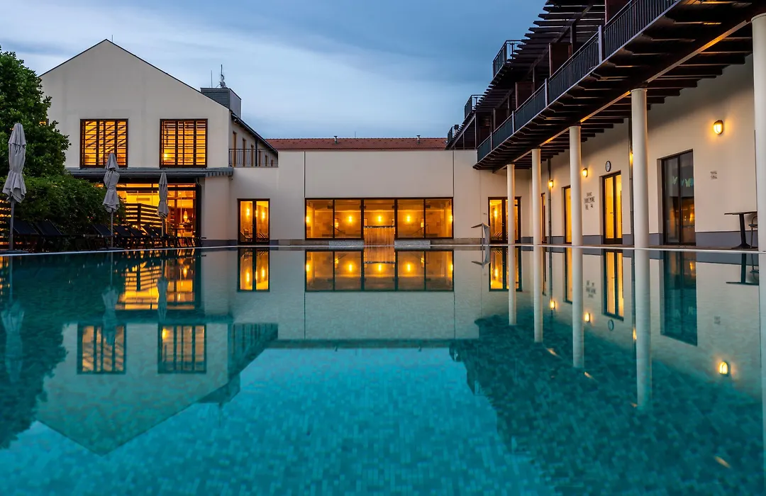 Tisza Balneum Hotel-1