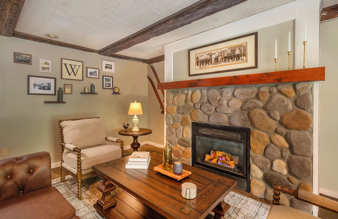Whitneys Inn At Black Mountain-1
