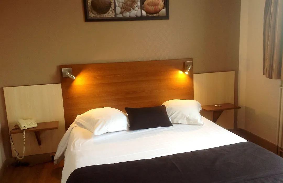 Brit Hotel Magdalena-1