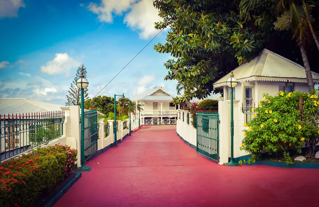 Grenadine House-1