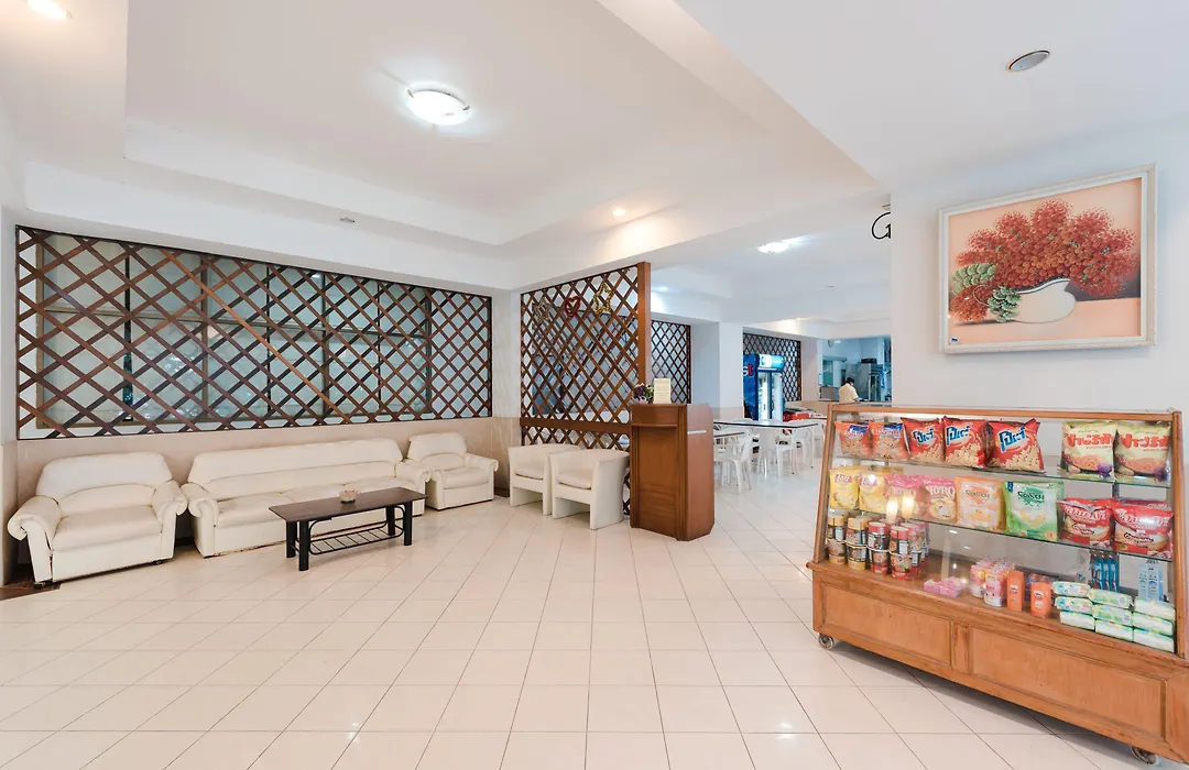 Nice Beach Hotel-1