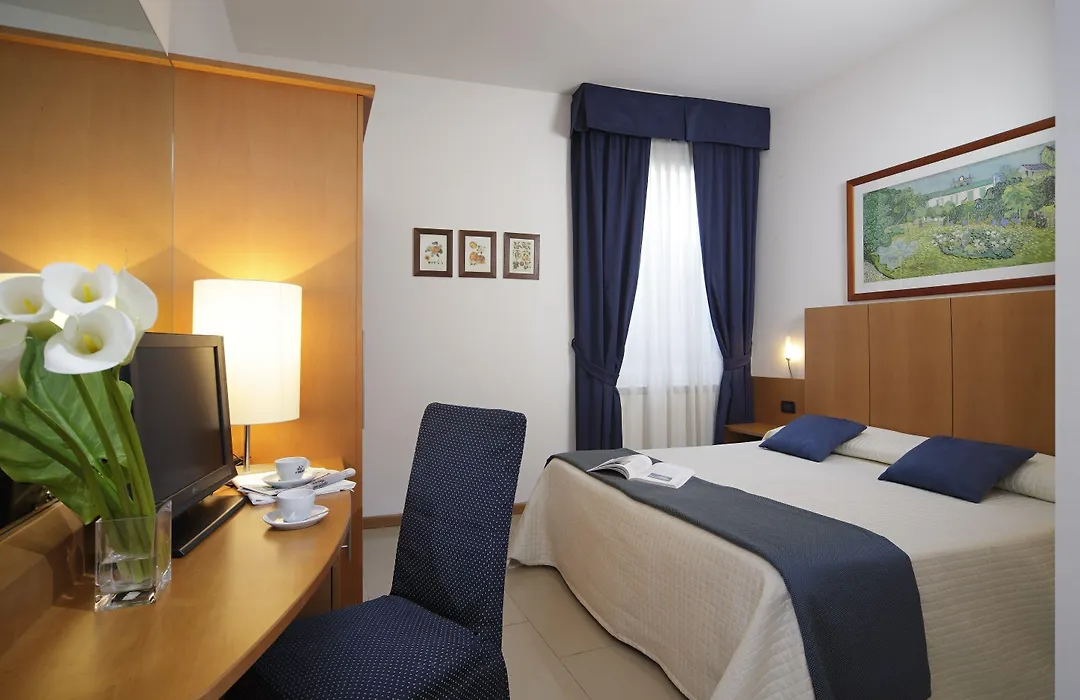 Hotel Roberta-1