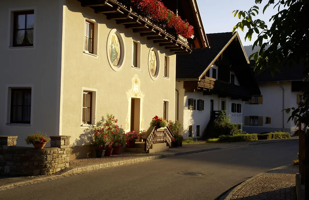 Die Lilie / Hotel Garni-1