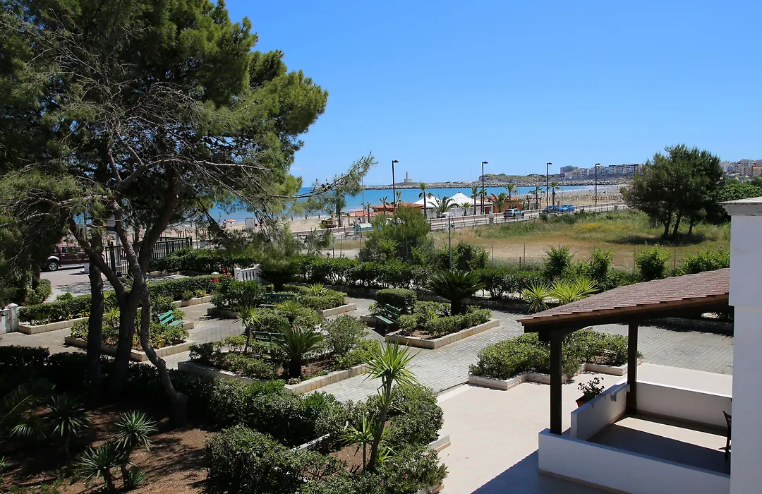 Hotel Parco Carabella-1