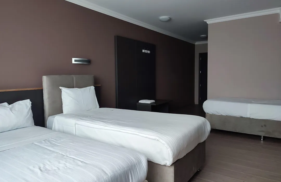 Hotel Taormina Brussels Airport-1