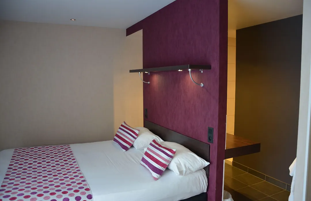 Logis Golfe Hotel-1