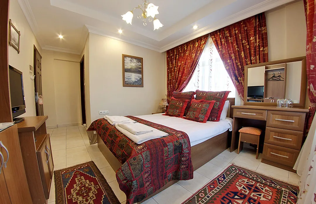 Venus Hotel-1
