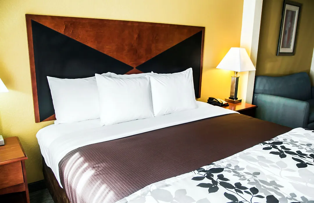 Sleep Inn & Suites Brunswick North-1