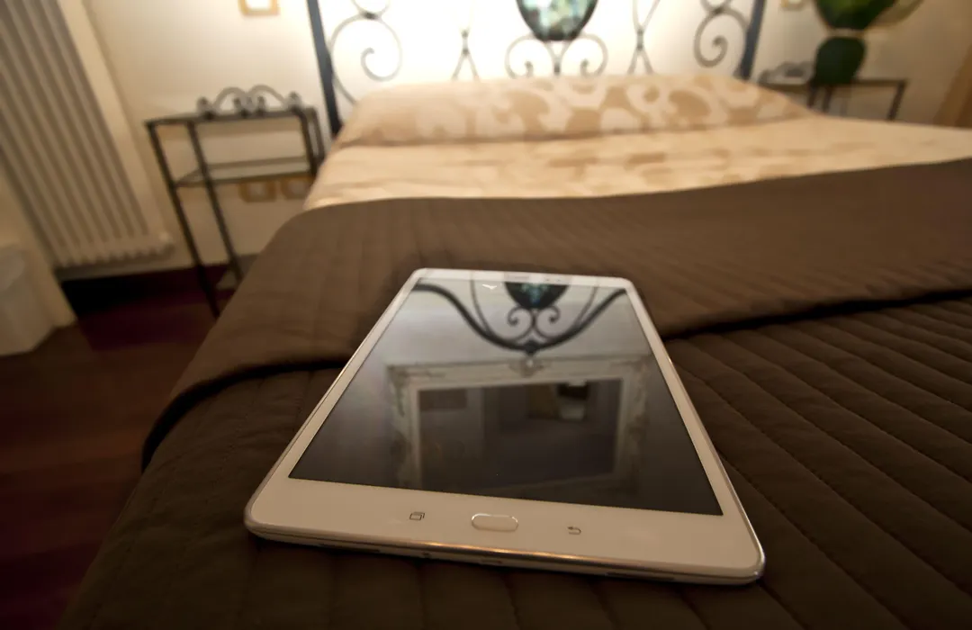 Le Suite Di Via Ottaviano - Suite In Rome B&B-1
