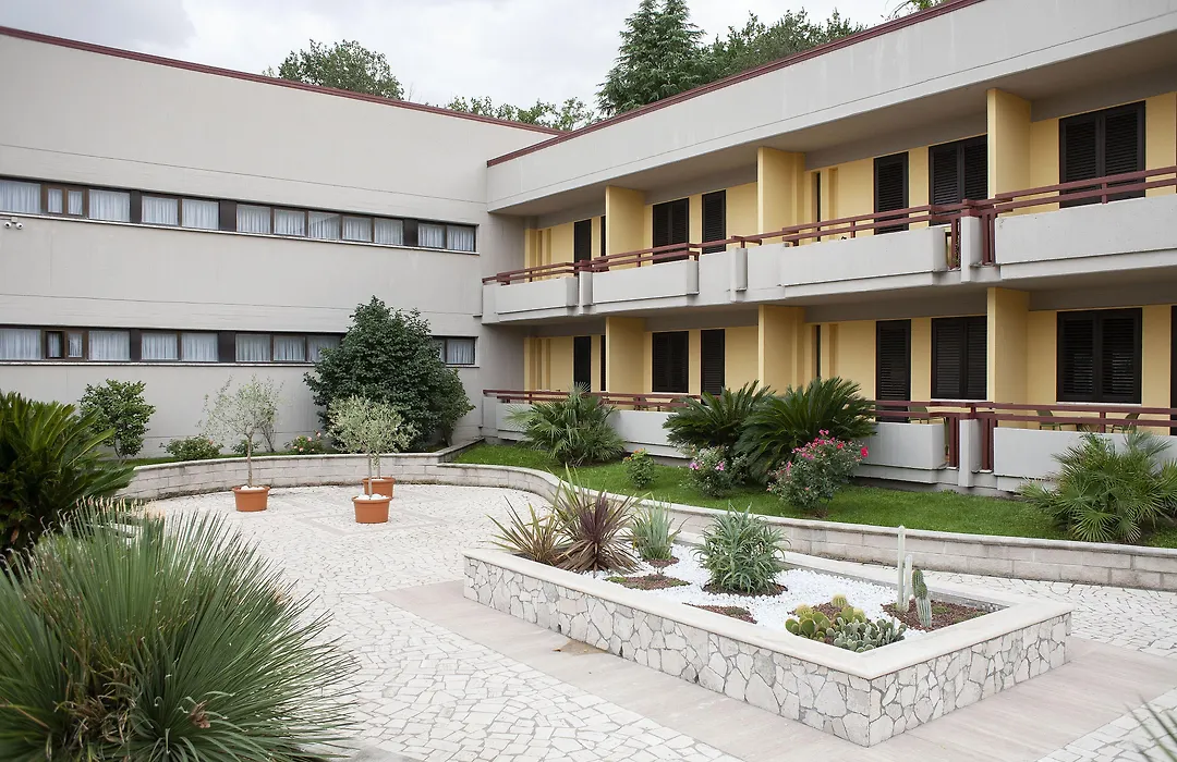 Hotel Pennile-1