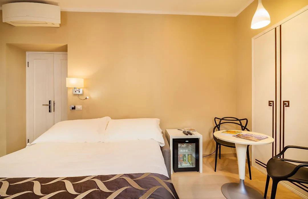 Hotel Scalinata Di Spagna-1