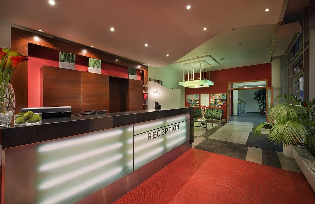 Rezidence Emmy-1