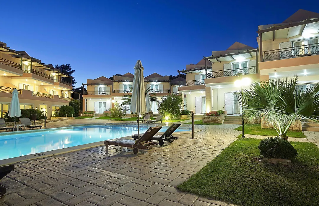 Avantis Suites Hotel-1