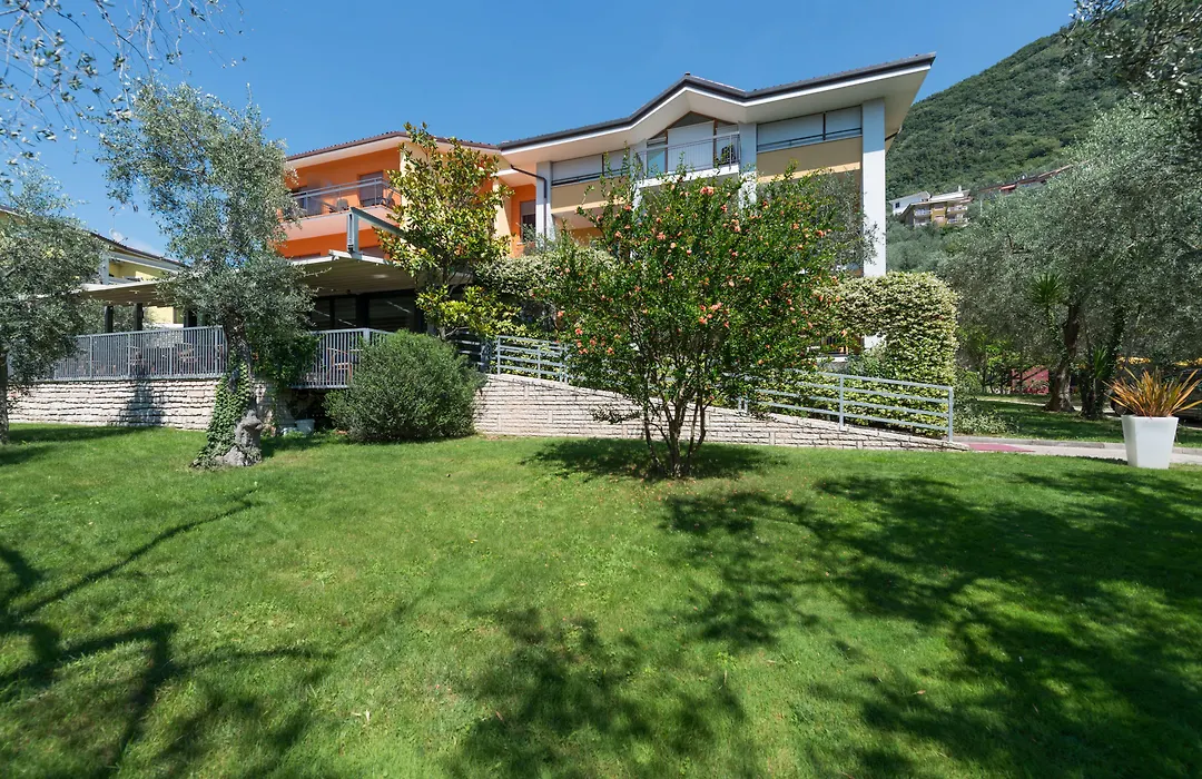 Hotel Catullo-1
