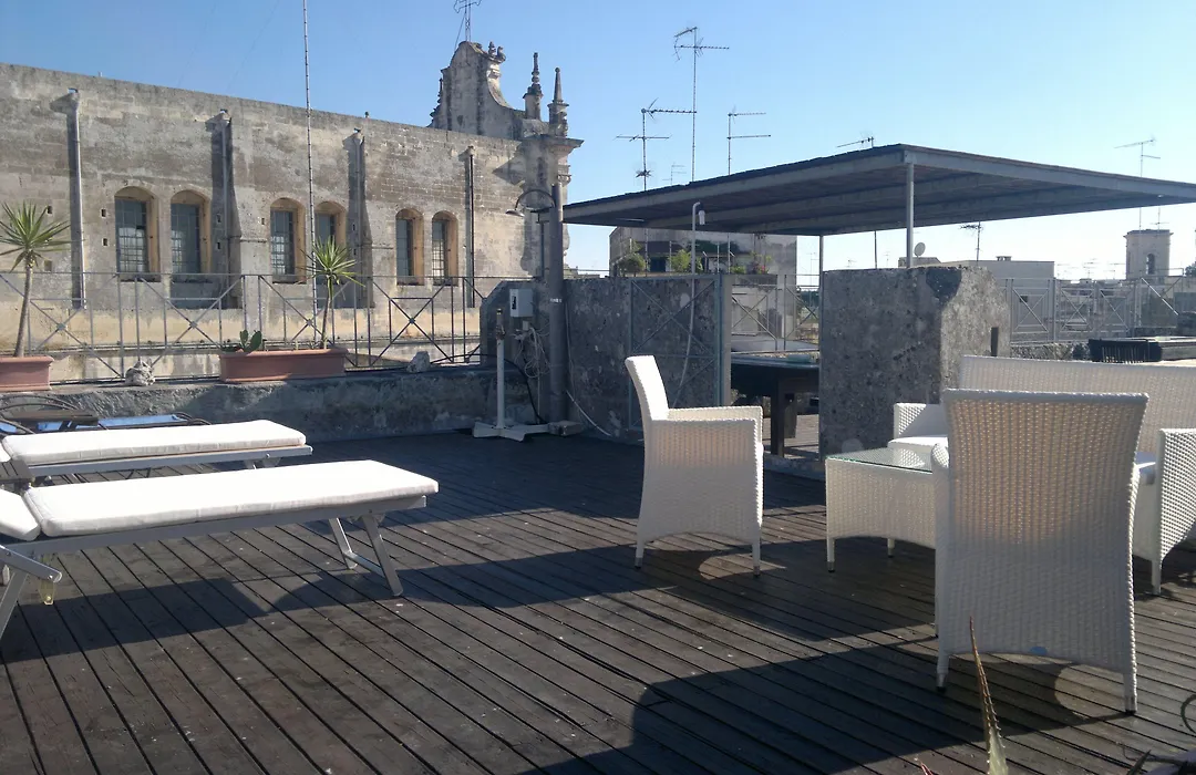 Azzurretta Guest House-1