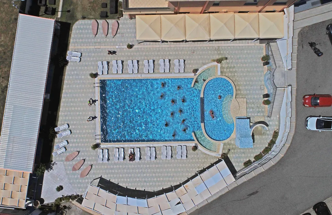 Grand Hotel Paradiso-1