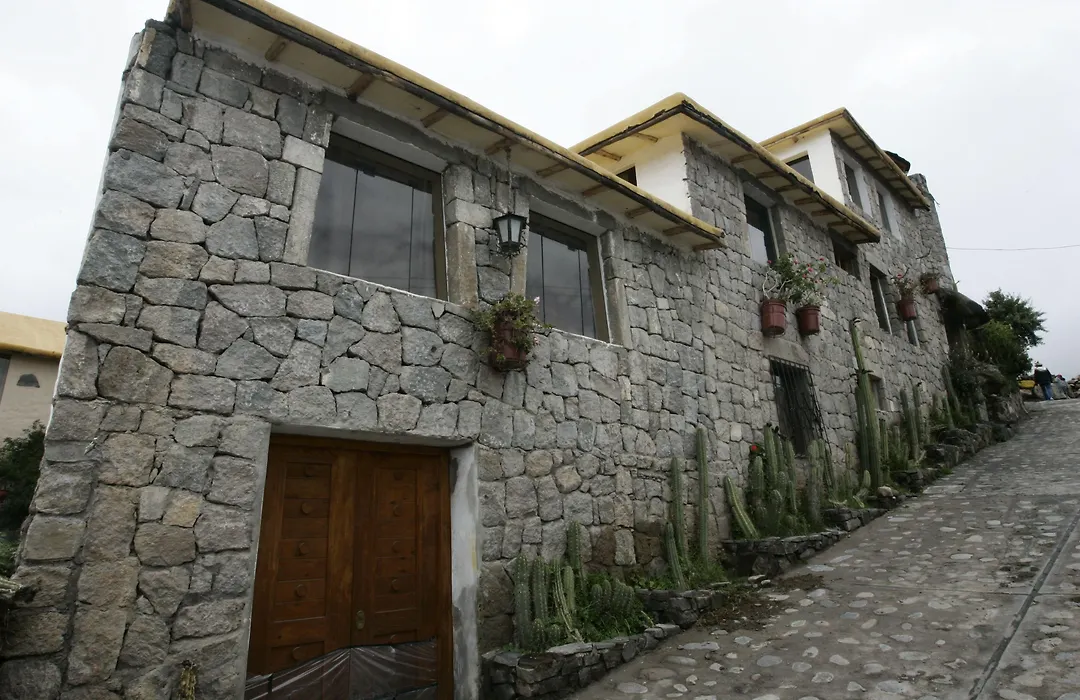Hotel Kuntur Wassi-1