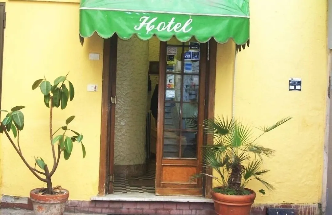 Hotel Casanova-1