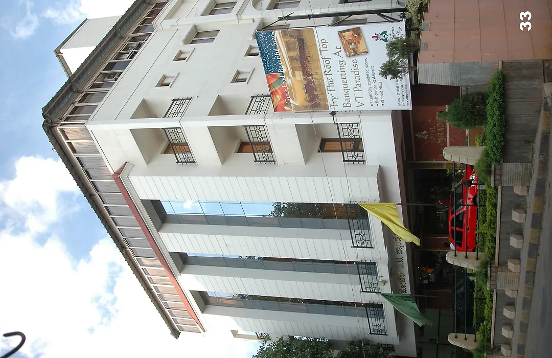 U By Z Hotels, Richmond Circle-1