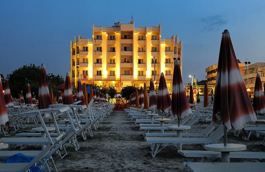 Hotel Life - Natural Style Rimini-1