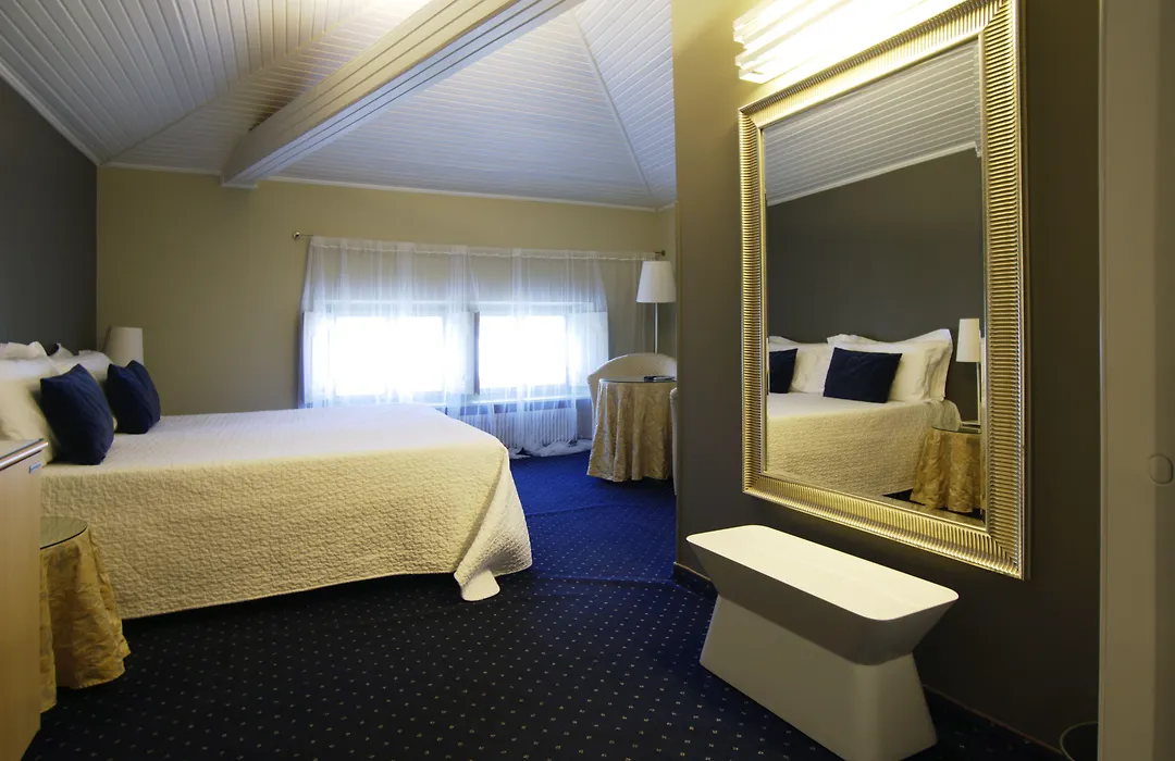 Hotel Clocchiatti Next-1