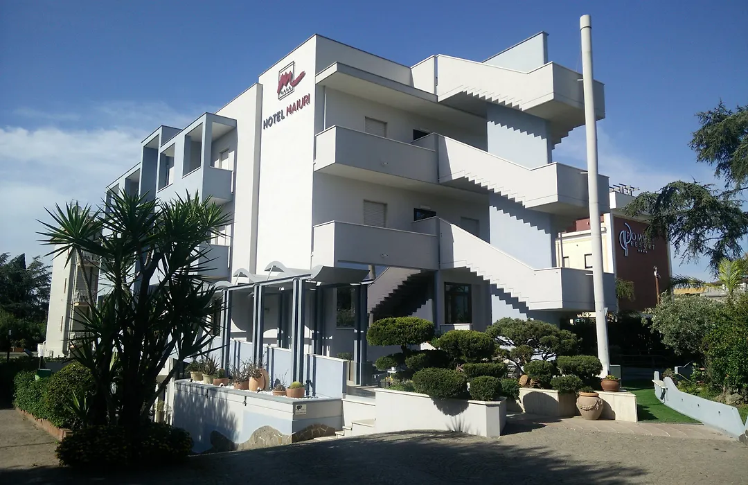 Hotel Maiuri Pompei-1