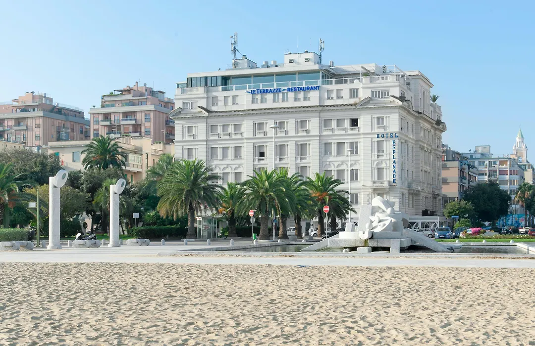 Hotel Esplanade-1