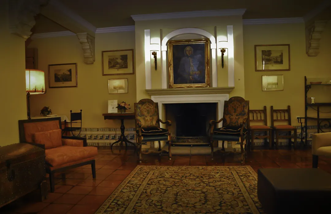 Hotel Hacienda Del Cardenal-1