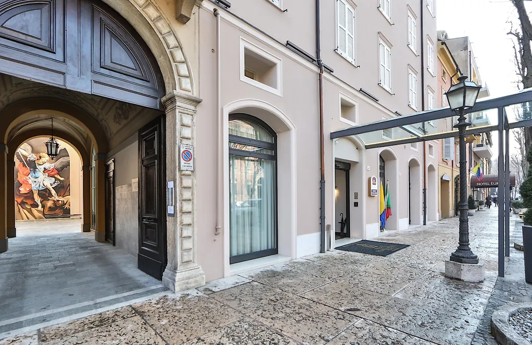 Best Western Premier Milano Palace Hotel-1