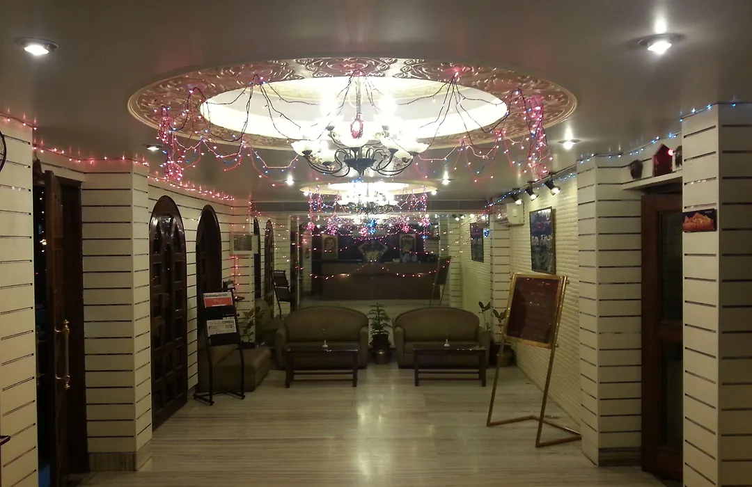 Oyo 15359 Hotel Kachandeep-1