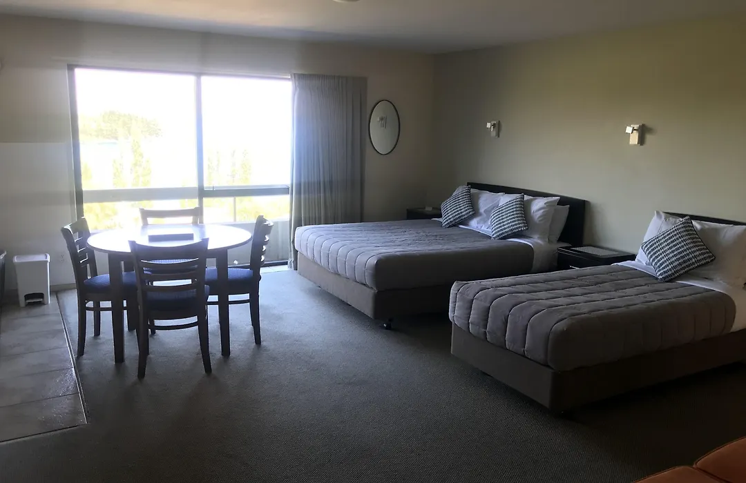 Earnslaw Lodge-1